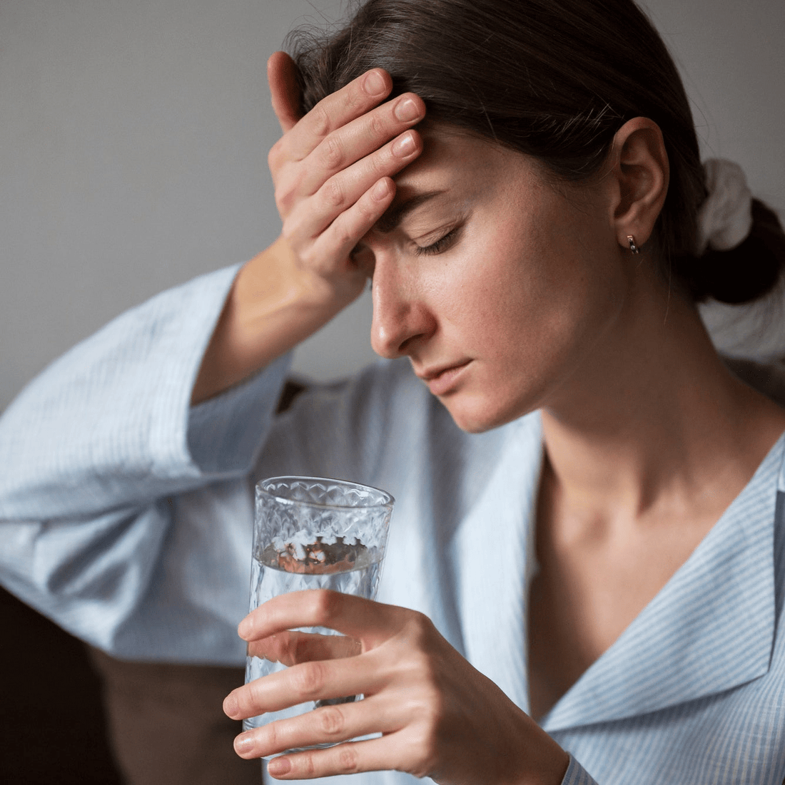 Dolor de cabeza por deshidratación: cuándo el agua puede estar detrás - Hidraly